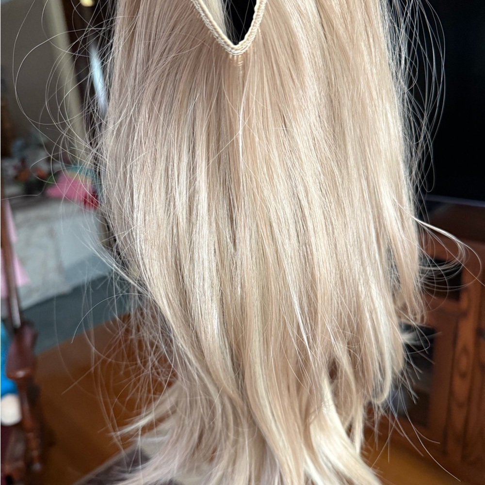 Blonde Clip-In Hair halo Extension - Natural Light Blonde